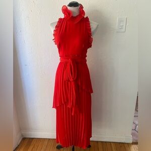 Red pleated dress with frill neckline. 💃🏻